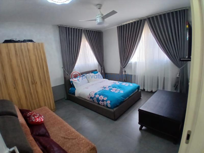 4 bedroom Apartment Short let Eden High Sports Complex Odorkor Accra - 18