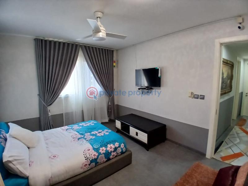 4 bedroom Apartment Short let Eden High Sports Complex Odorkor Accra - 14