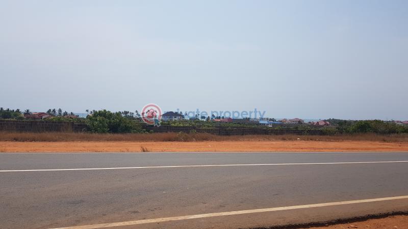 Land For Sale After Central University College Dawhenya Ningo Prampram District Accra - 0