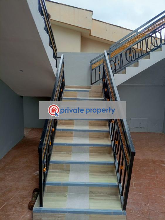 11 bedroom Block of Flats For Sale &nbsp;aplaku Kasoa Awutu-Senya East Central Region - 3