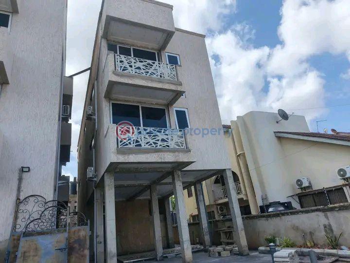 2 bedroom Apartment For Rent East Airport Airport Residential Area Accra - 1