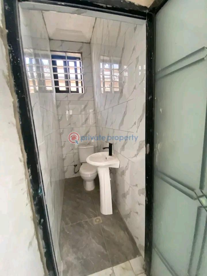 3 bedroom House For Sale Spintex Accra - 6