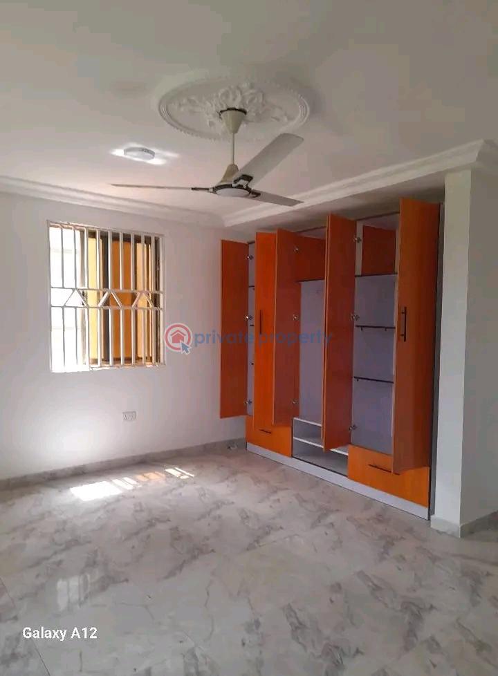 3 bedroom Apartment For Rent East Airport Airport Residential Area Accra - 2