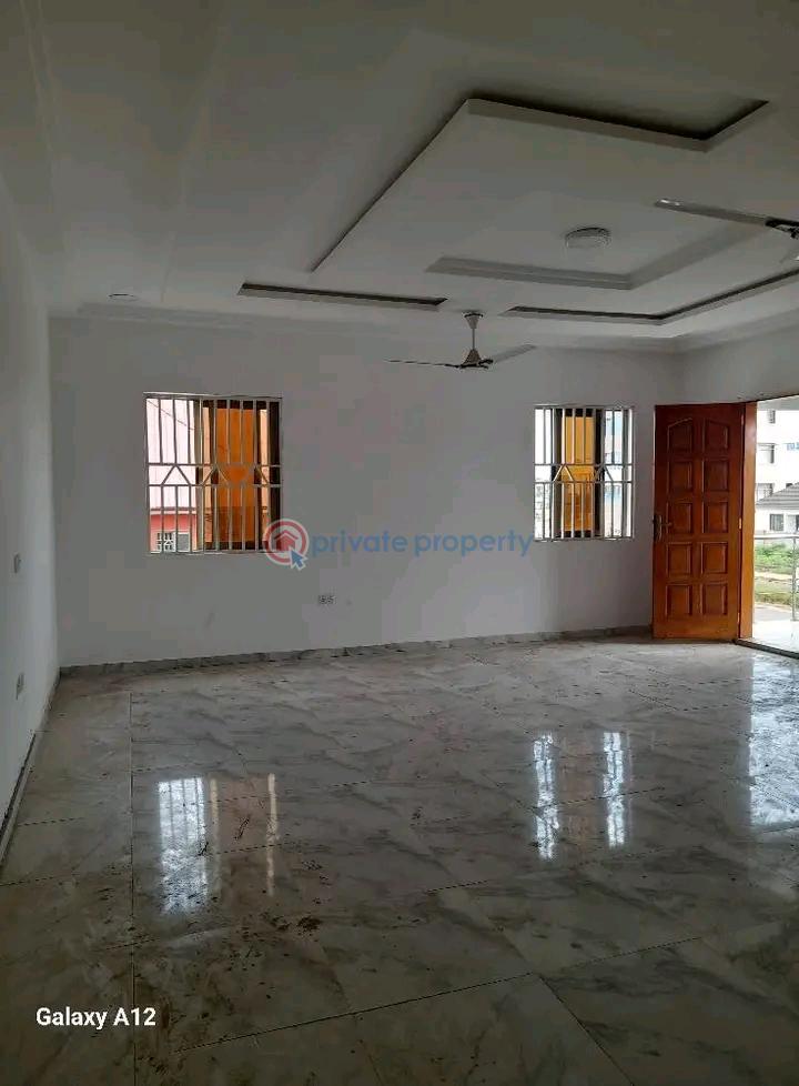 3 bedroom Apartment For Rent East Airport Airport Residential Area Accra - 5