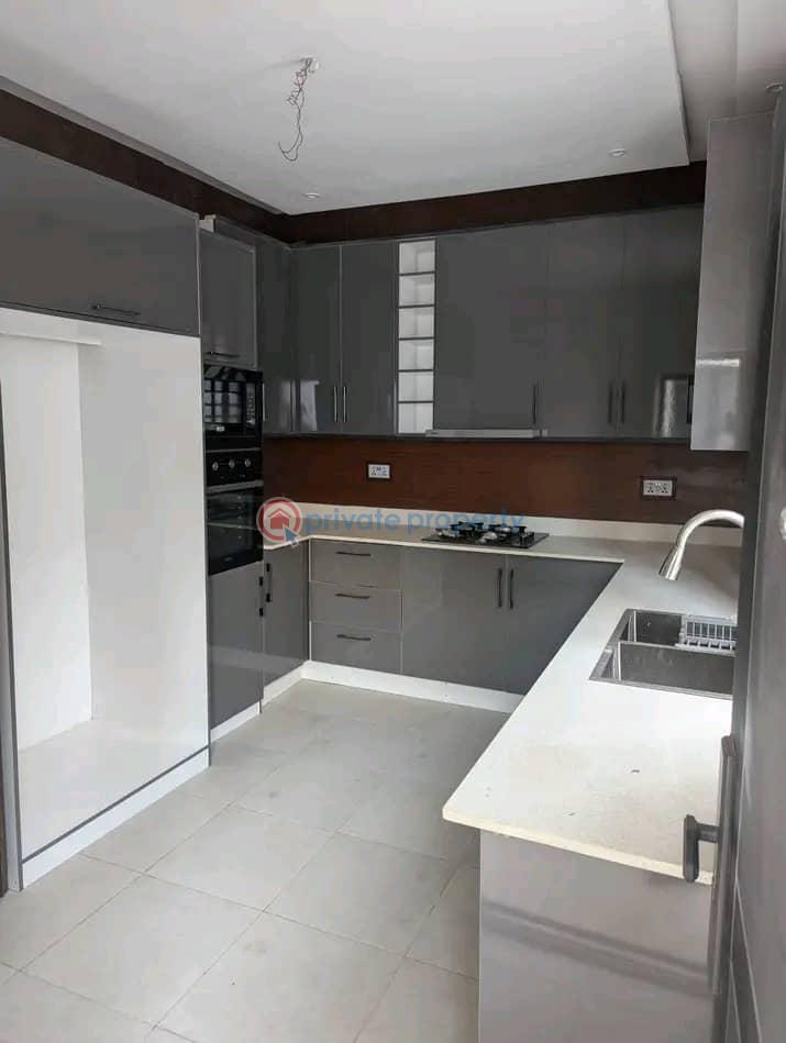 3 bedroom House For Sale Lakeside Estates. Adenta Municipal Accra - 1