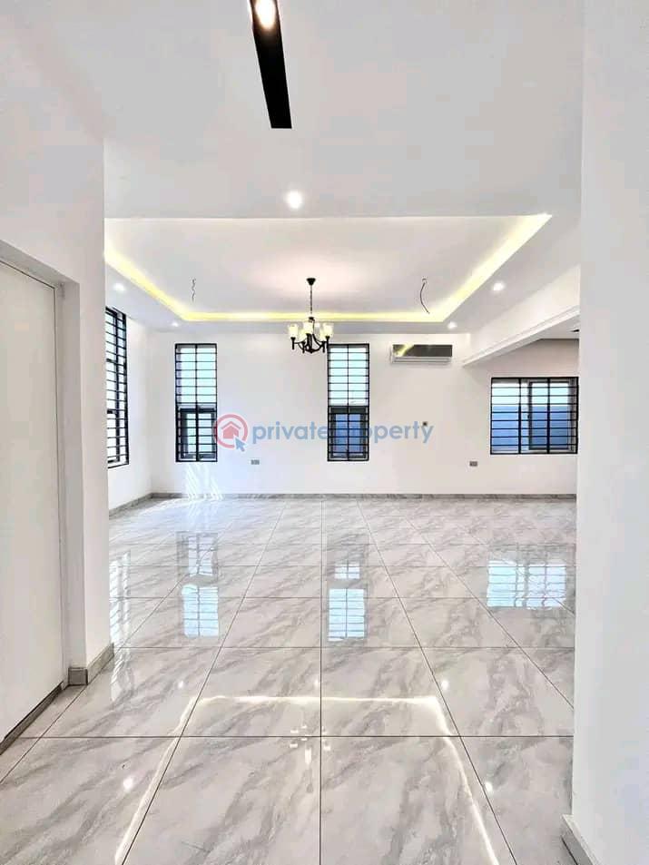 3 bedroom House For Sale Community 25 Tema Accra - 3