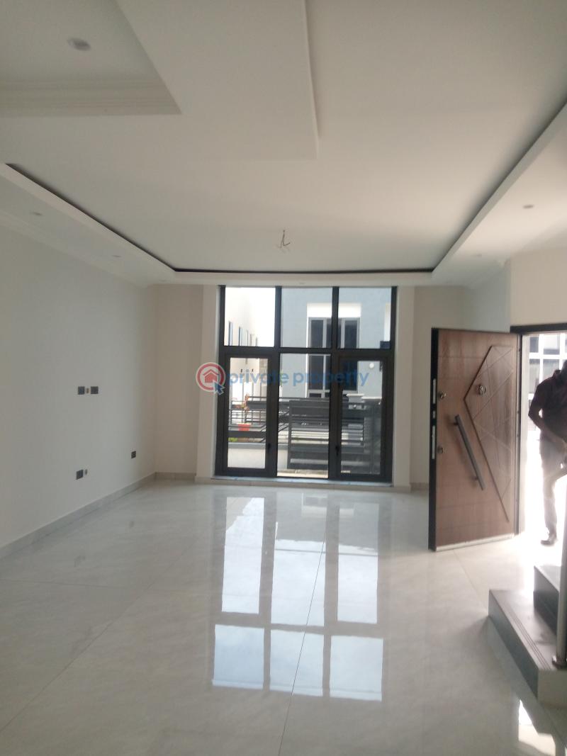 3 bedroom Townhouse For Sale East Airport Airport Residential Area Accra - 3