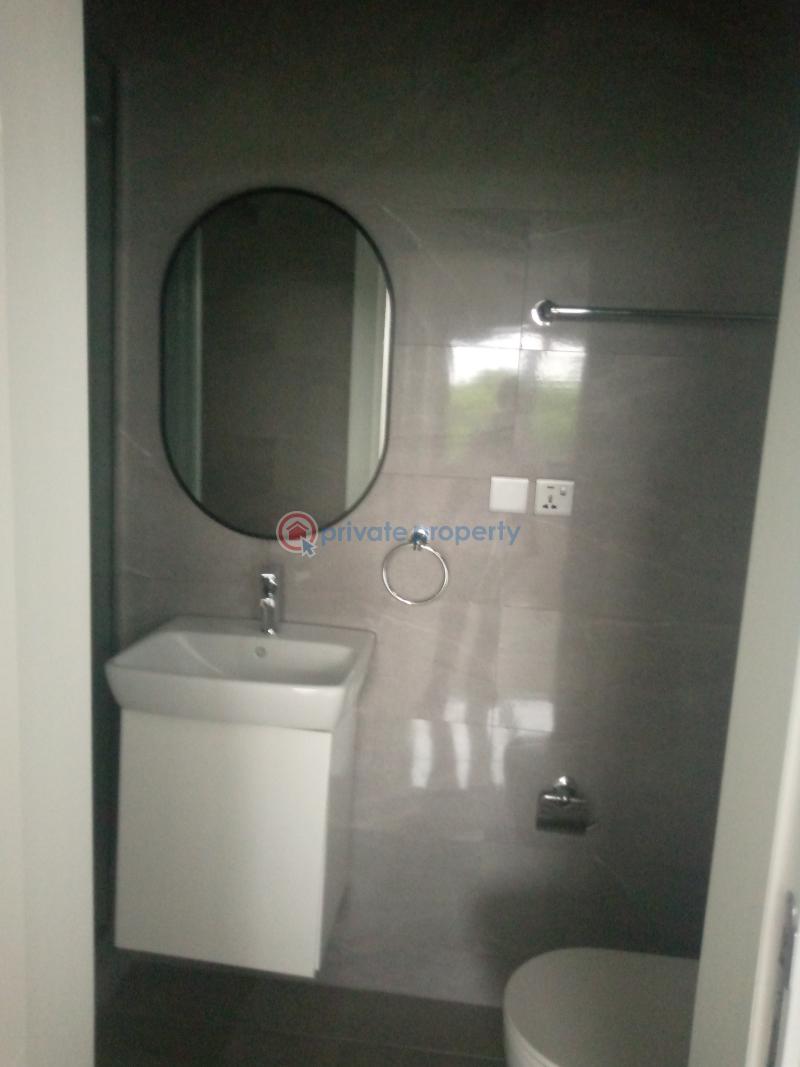 3 bedroom Townhouse For Sale East Airport Airport Residential Area Accra - 11