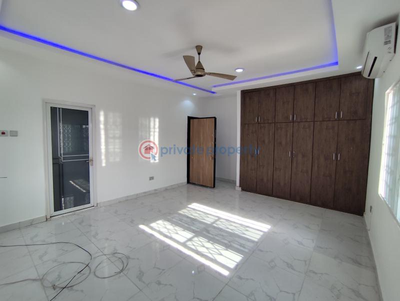 4 bedroom House For Sale Ogbojo Adenta Municipal Accra - 5