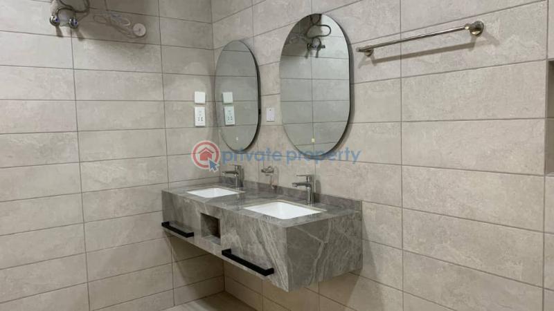 4 bedroom House For Sale Community 25 Tema Accra - 5