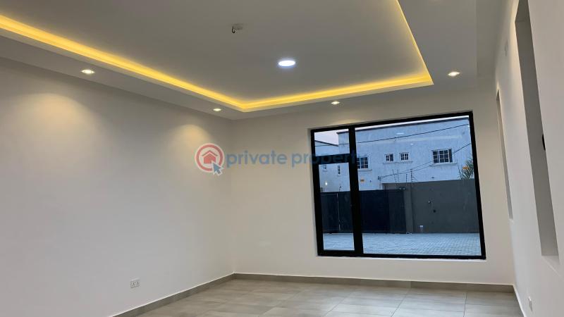 4 bedroom House For Sale Community 25 Tema Accra - 6