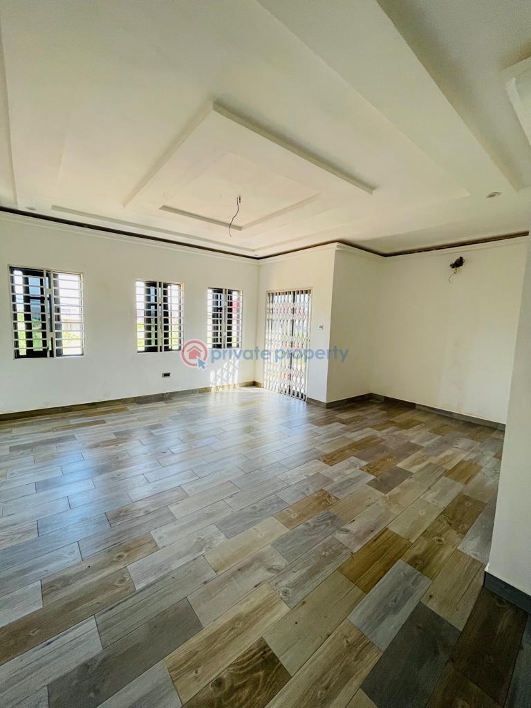 5 bedroom House For Sale Oyarifa La Nkwantanang Madina Municipal Accra - 4