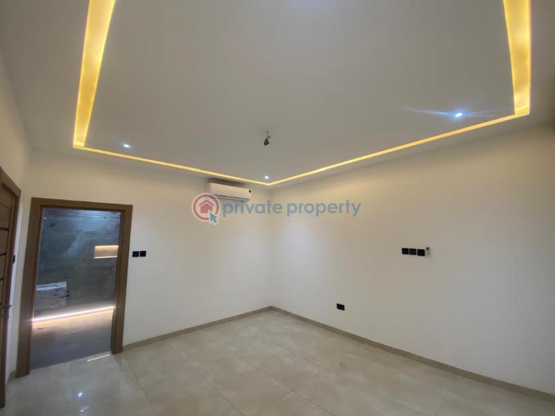 6 bedroom House For Sale Nmai Dzorn School Junction Nanakrom East Legon Accra - 20
