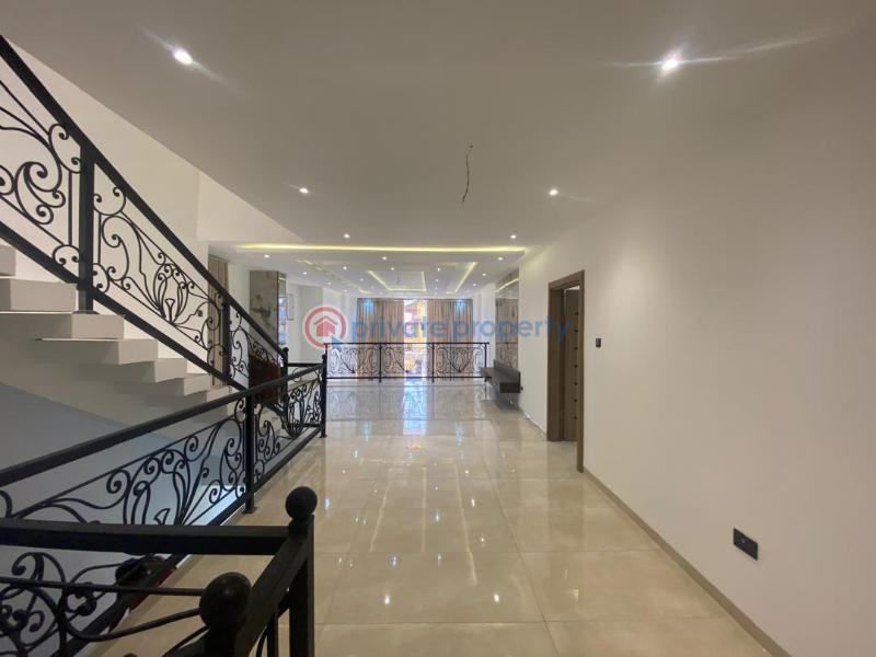 6 bedroom House For Sale Nmai Dzorn School Junction Nanakrom East Legon Accra - 13