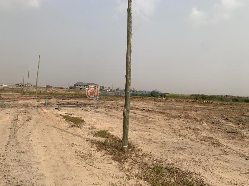 Land For Sale Adom Estate Beverly Hills Community 25 Tema Accra - 0