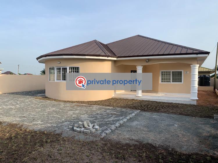 3 bedroom Detached Bungalow For Sale &nbsp;amrahia. Adenta Municipal Accra - 16