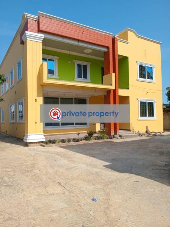 4 bedroom Detached Bungalow For Sale &nbsp;kofi Annan Avenue Opposite The Police Station North Legon Accra - 2
