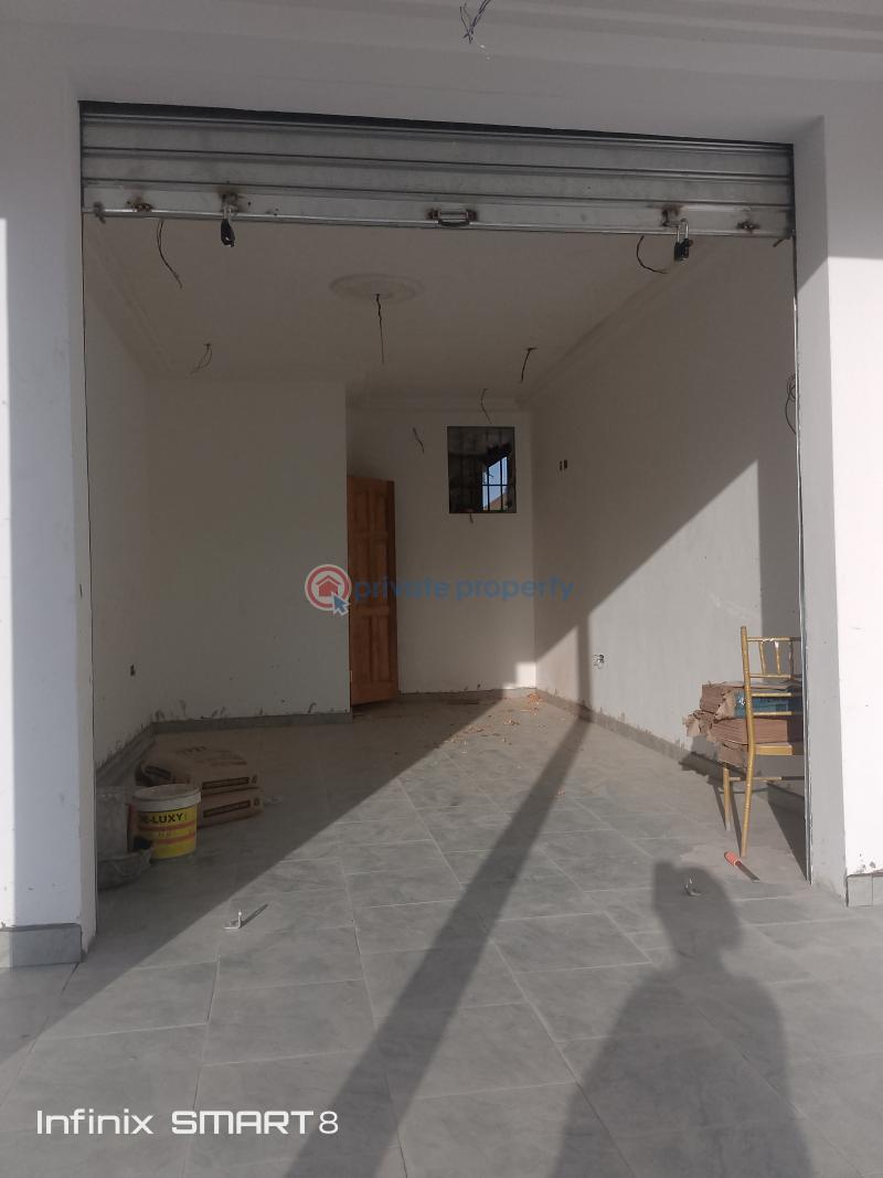 1 bedroom Commercial Property For Rent Tse Addo Goil Filling Statoin Behind The Labadi Trade Fair Center Tse Addo Accra - 3