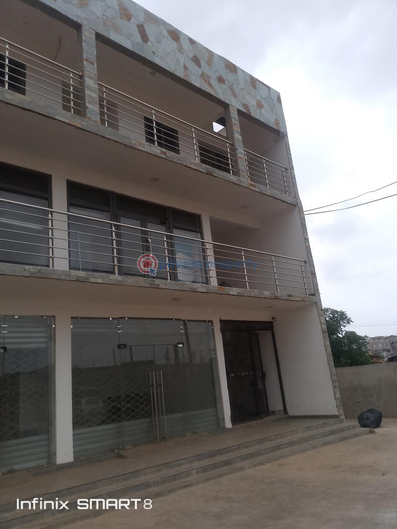 1 bedroom Shop For Rent Teshie Bushroad Police Statoin Teshie-Nungua Estates Accra - 0