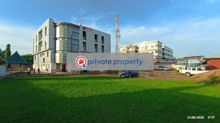 Plaza / Complex / Mall For Sale &nbsp;north Legon Hospital North Legon Accra - 7