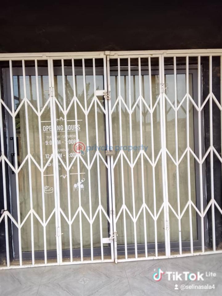 1 bedroom Commercial Property For Rent Tse Addo Goil Filling Statoin Behind The Labadi Trade Fair Center Tse Addo Accra - 1