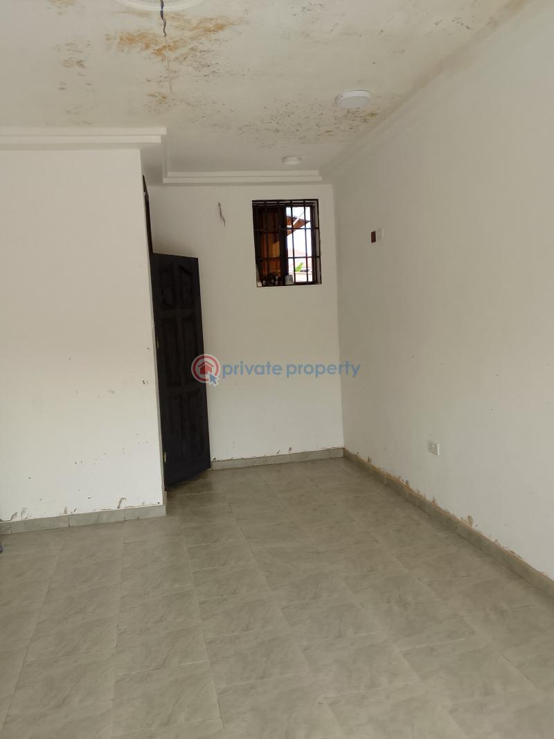 1 bedroom Shop For Rent Tse Addo Goil Filling Station Behind The Labadi Trade Fair Center Tse Addo Accra - 11
