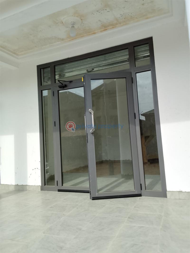 1 bedroom Shop For Rent Tse Addo Goil Filling Station Behind The Labadi Trade Fair Center Tse Addo Accra - 12