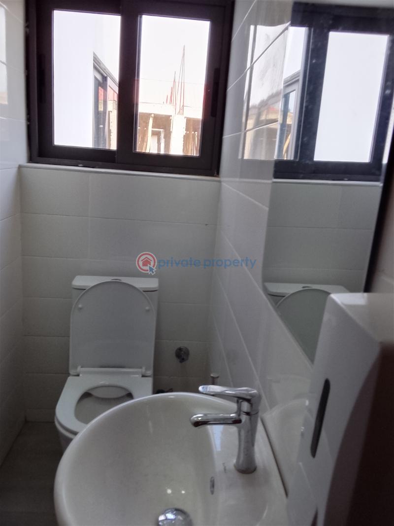 1 bedroom Office Space For Rent Tse Addo Goil Filling Station Behind The Labadi Trade Fair Center Tse Addo Accra - 8