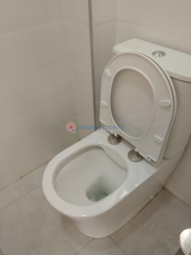 1 bedroom Office Space For Rent Tse Addo Goil Filling Behind The Labadi Trade Fair Center Tse Addo Accra - 4