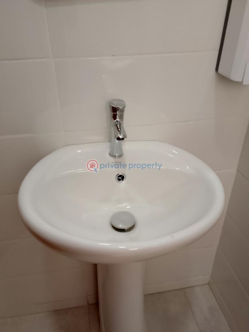 1 bedroom Office Space For Rent Tse Addo Goil Filling Behind The Labadi Trade Fair Center Tse Addo Accra - 6