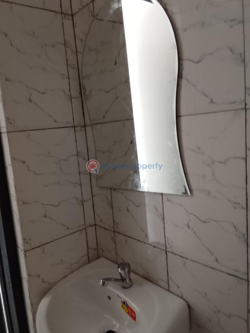 1 bedroom Shop For Rent Tse Addo Goil Filling Station Behind The Labadi Trade Fair Center Tse Addo Accra - 9
