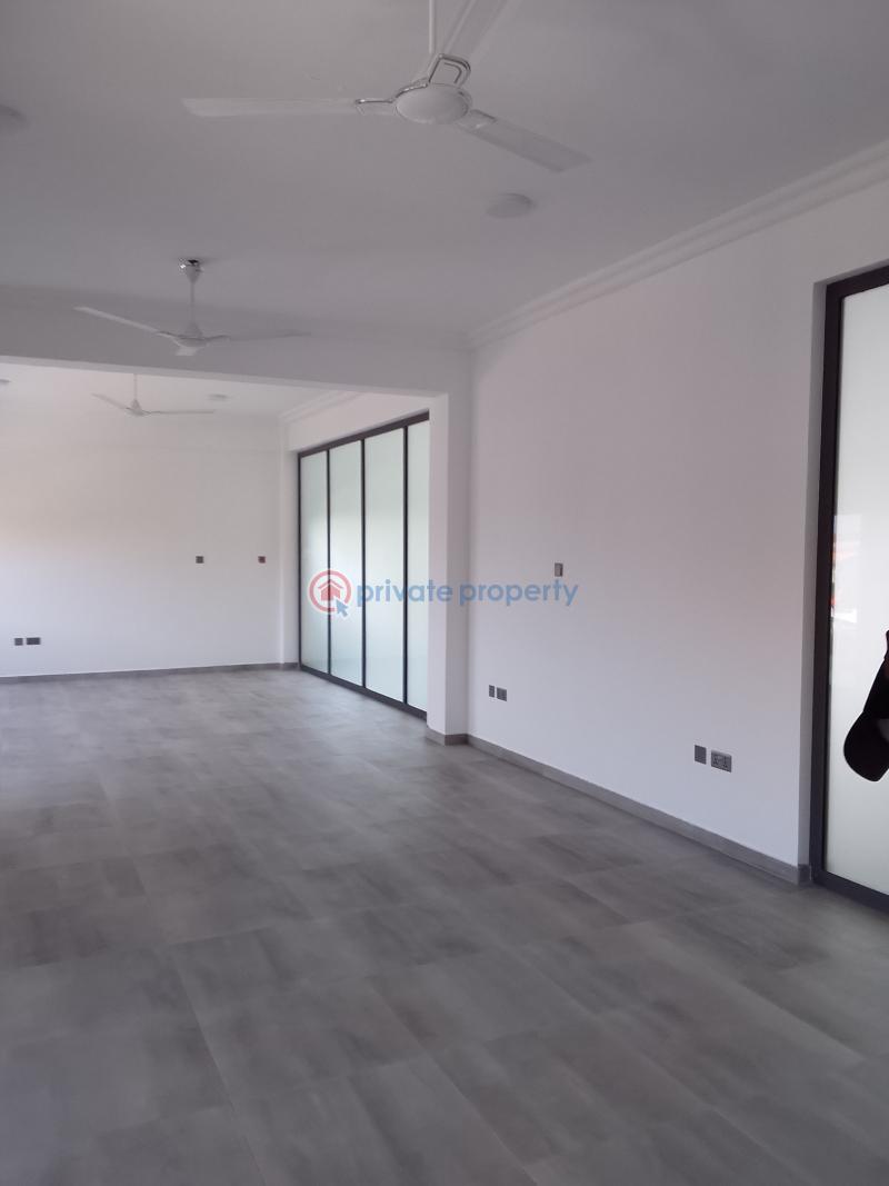 1 bedroom Office Space For Rent Tse Addo Goil Filling Station Behind The Labadi Trade Fair Center Tse Addo Accra - 2