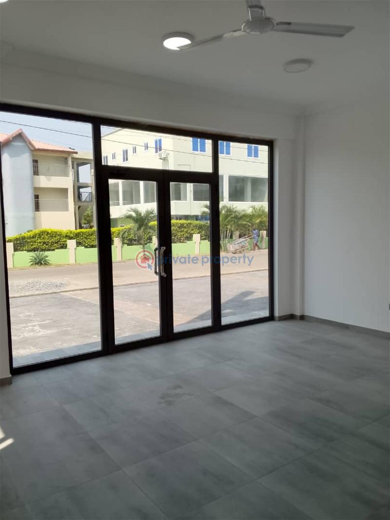 1 bedroom Office Space For Rent Tse Addo Goil Filling Statoin Behind The Labadi Trade Fair Center Tse Addo Accra - 2