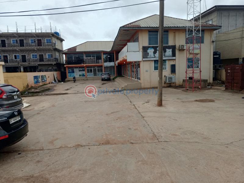 10 bedroom Commercial Property For Sale Social Welfare Madina La Nkwantanang Madina Municipal Accra - 3