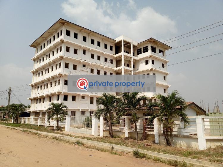 Plaza / Complex / Mall For Sale &nbsp;tseaddo Airport Hills Accra Metropolitan  - 1
