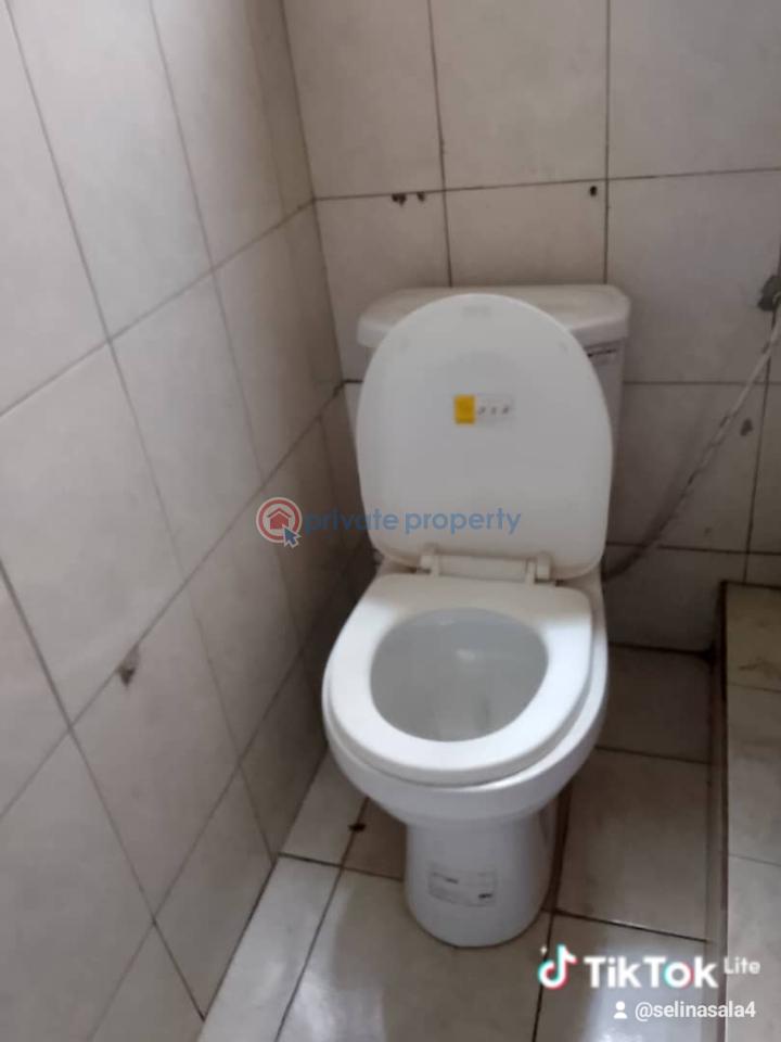 1 bedroom Commercial Property For Rent Tse Addo Goil Filling Statoin Behind The Labadi Trade Fair Center Tse Addo Accra - 0