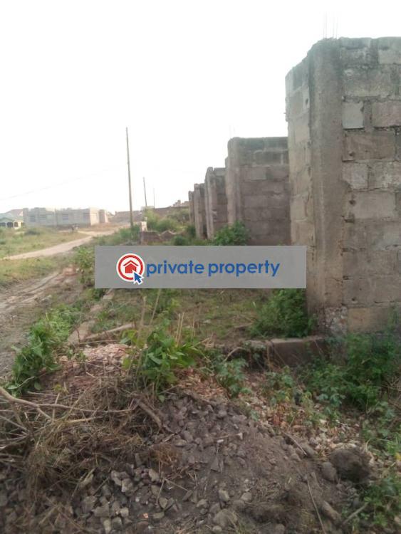 19 bedroom Detached Bungalow For Sale &nbsp;nursers Quarters Kasoa Accra Metropolitan  - 4