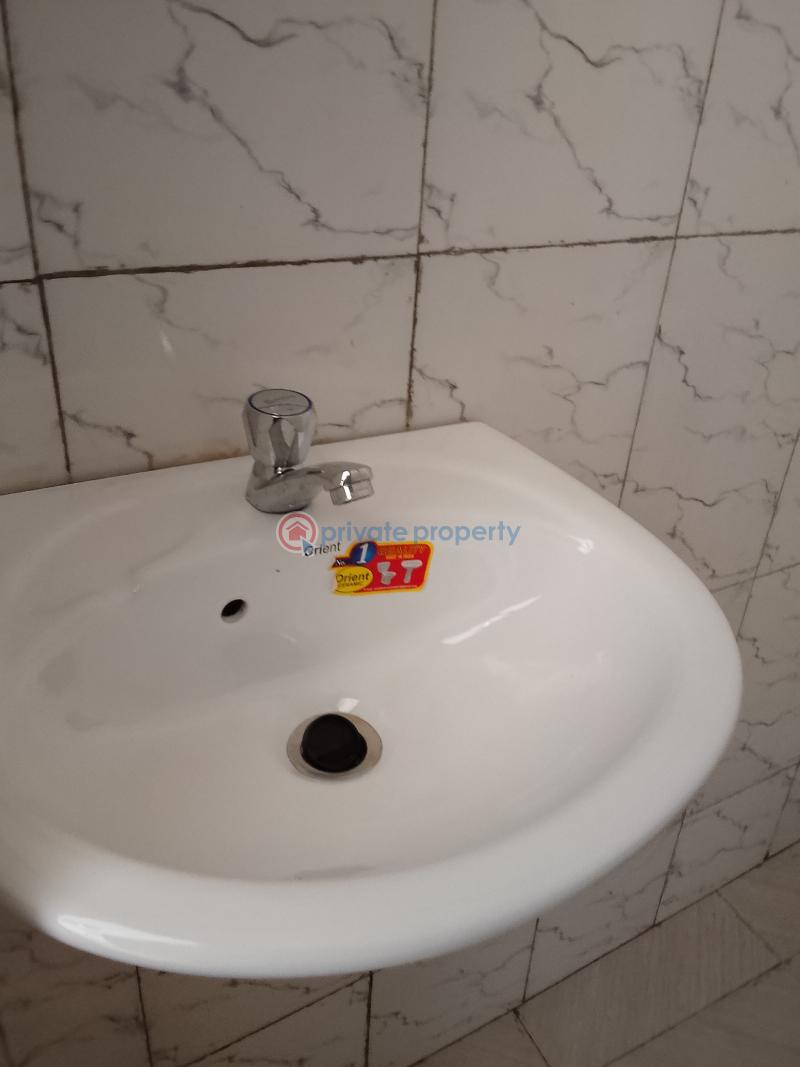 1 bedroom Shop For Rent Tse Addo Goil Filling Station behind The Trade Fair Center Tse Addo Accra - 6