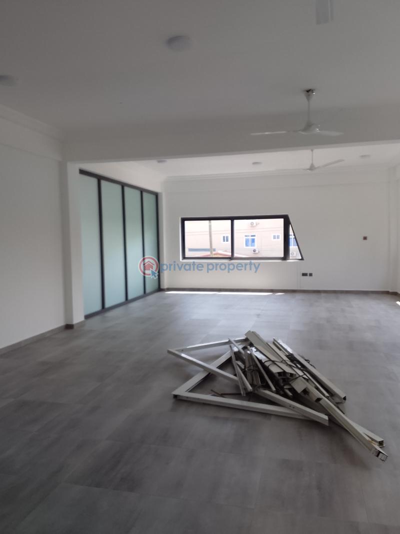 1 bedroom Office Space For Rent Tse Addo Goil Filling Behind The Labadi Trade Fair Center Tse Addo Accra - 0