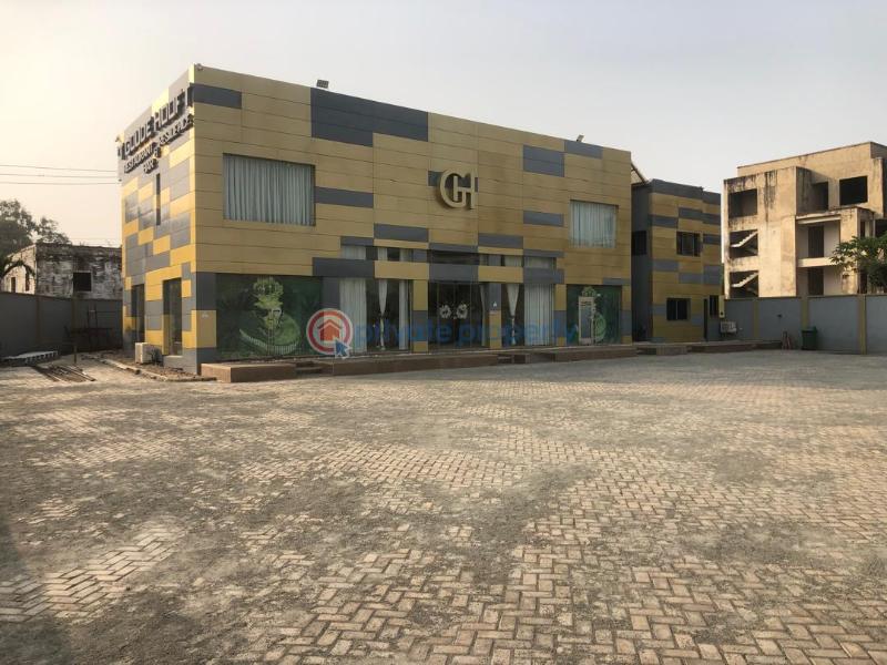Commercial Property For Rent Sekondi-Takoradi Western Region - 0