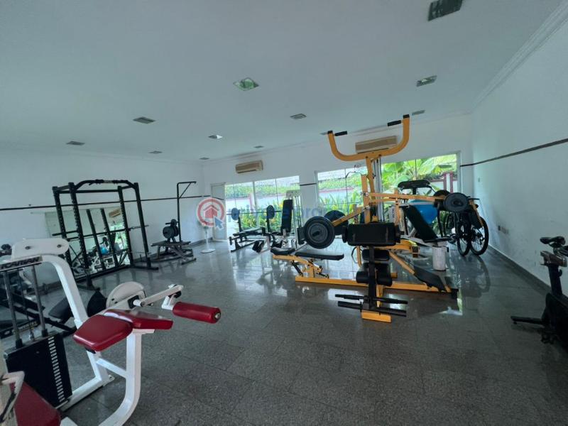 3 bedroom Apartment For Sale Airport Residential Area Accra - 9