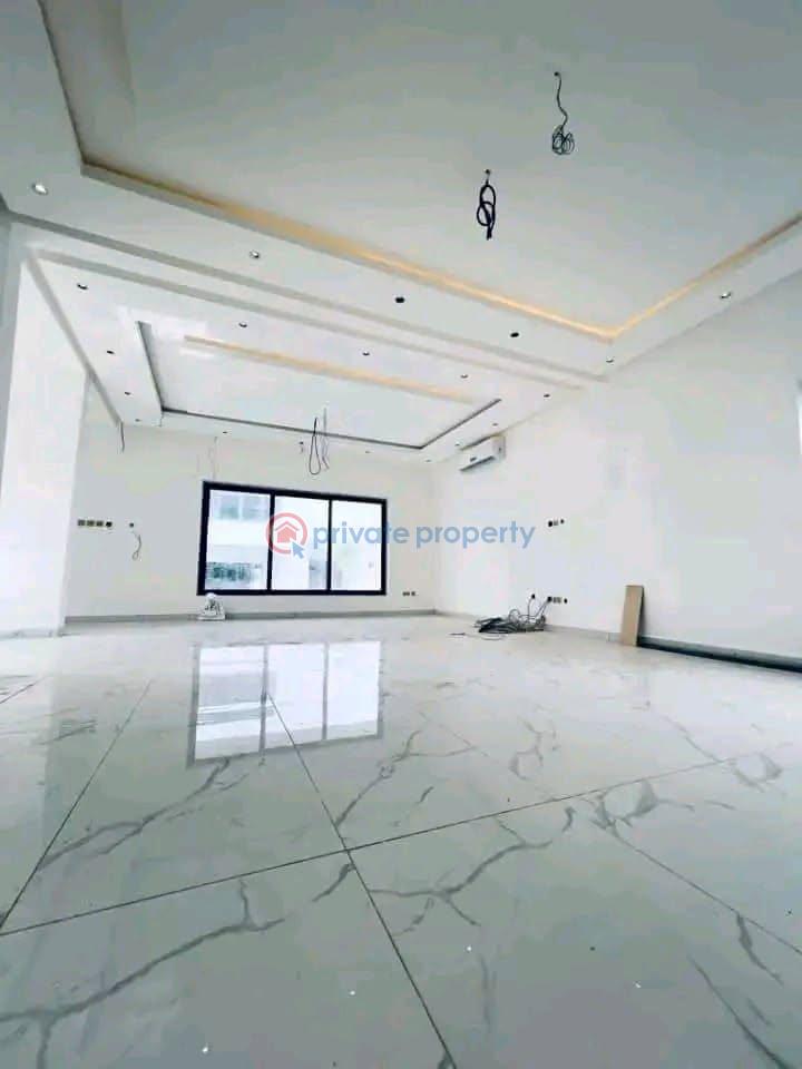 4 bedroom Townhouse For Sale East Legon Accra - 4