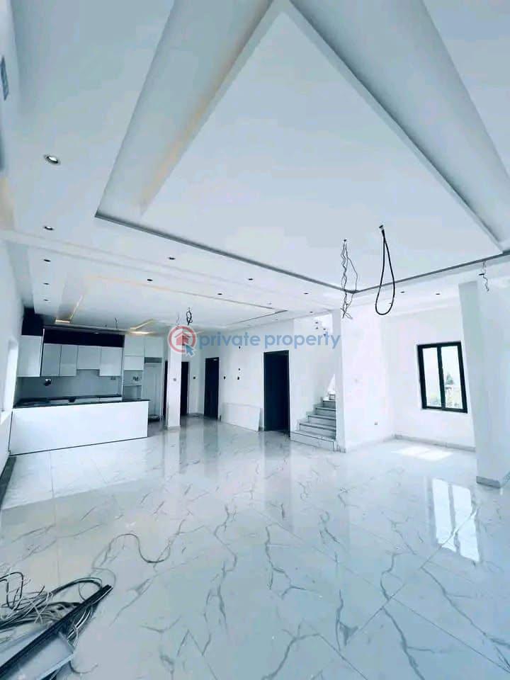 4 bedroom Townhouse For Sale East Legon Accra - 10