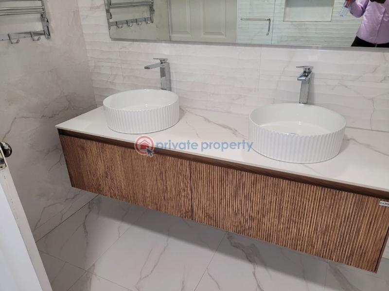 4 bedroom House For Sale Cantonments Accra - 1