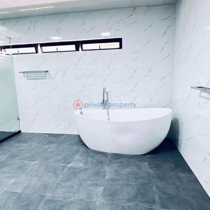 8 bedroom House For Sale Accra Ghana Cantonments  - 9