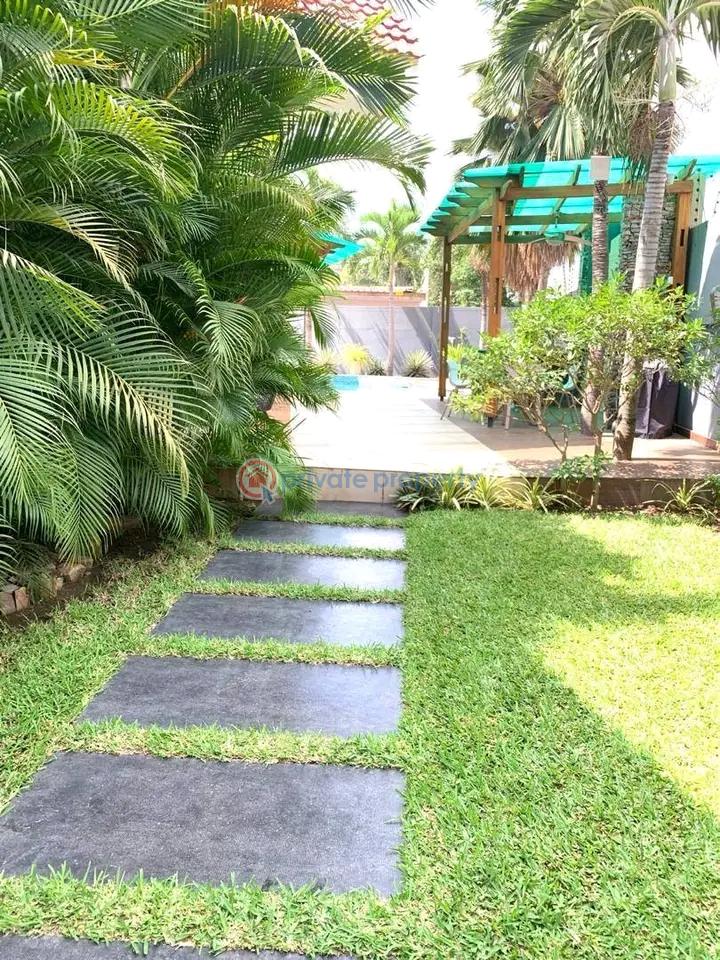 5 bedroom House For Rent Airport Residential Area Accra - 1
