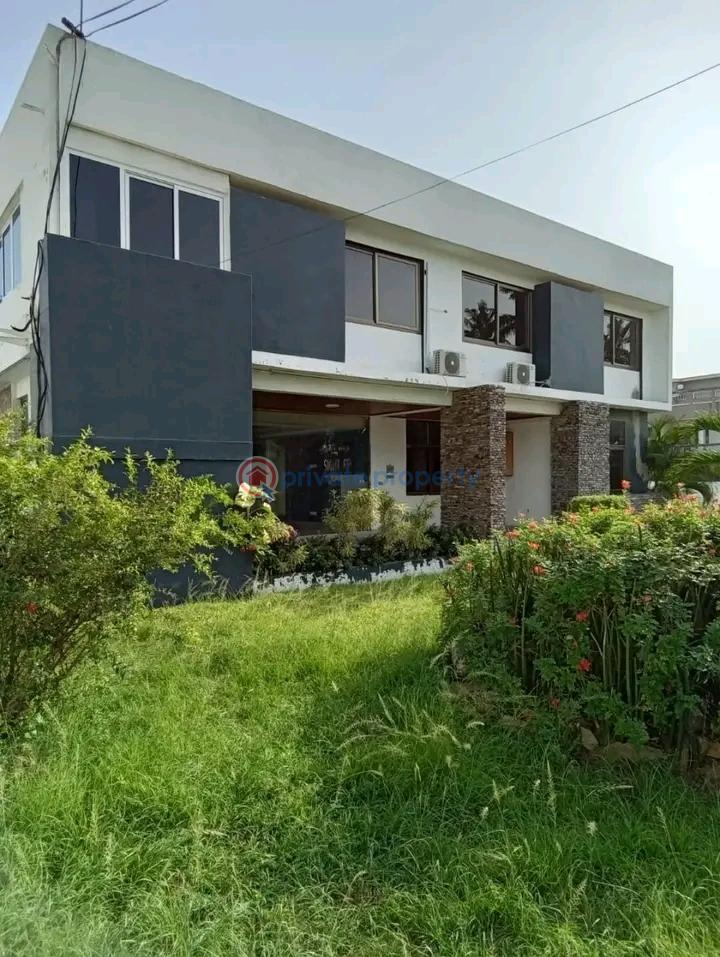 6 bedroom House For Rent Airport Residential Area Accra - 0