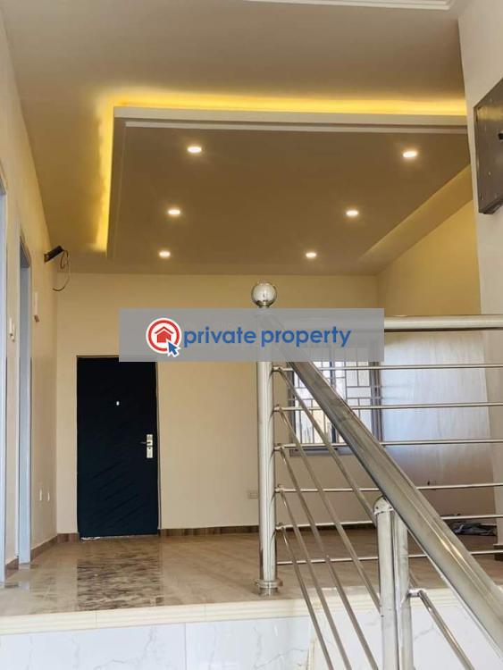 5 bedroom House For Sale &nbsp;community 25 Tema Accra - 8