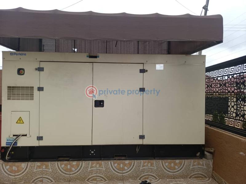 2 bedroom Apartment Short let School Junction East Legon Accra - 13