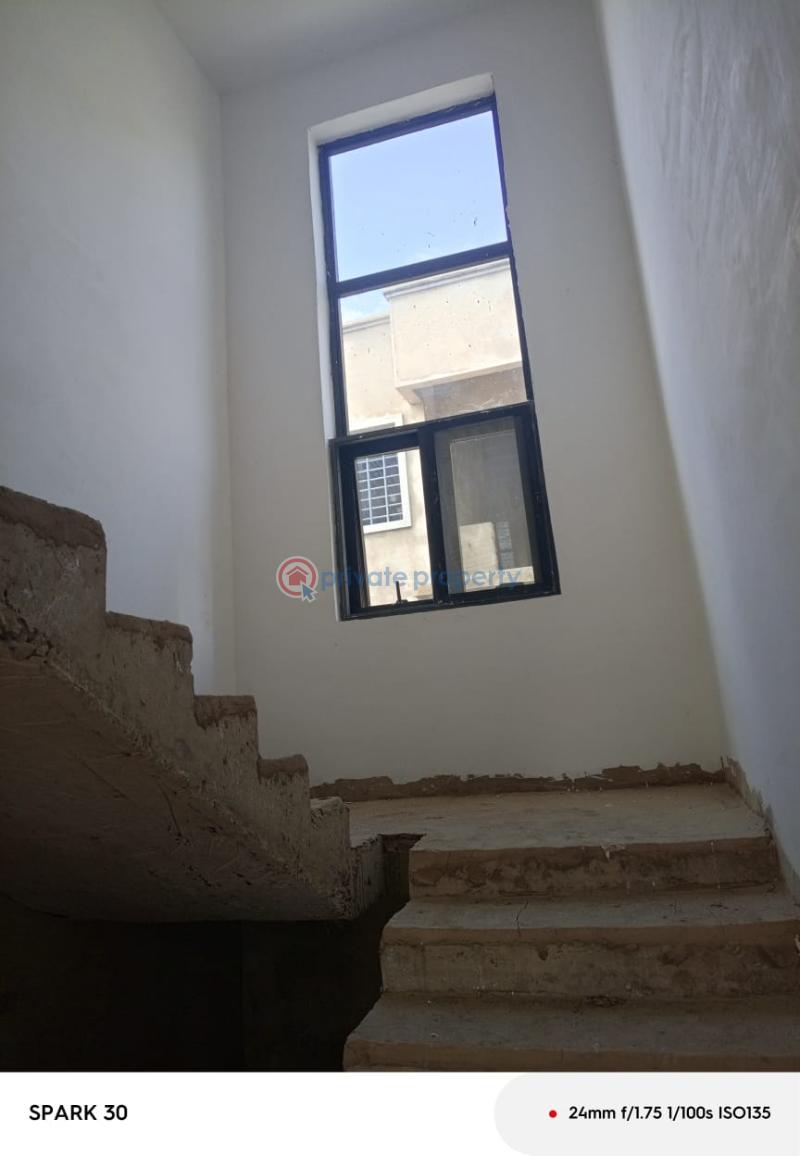 5 bedroom House For Sale Dansoman Bar Chart Area Ghana Accra Metropolitan  - 10